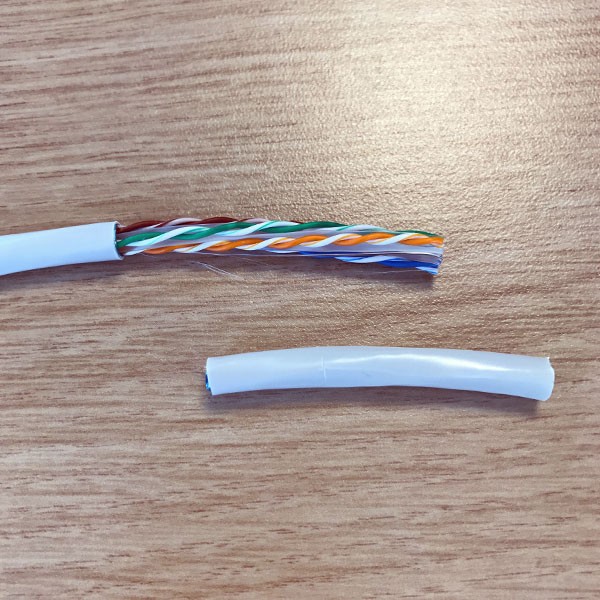 Odizolowany kabel UTP